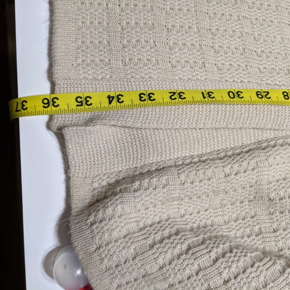 Vintage Dillard's Grandma Beige Long Cardigan - Picture 6 of 6